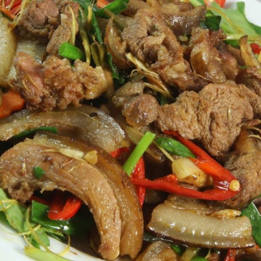 Heo rừng lai xào lăn