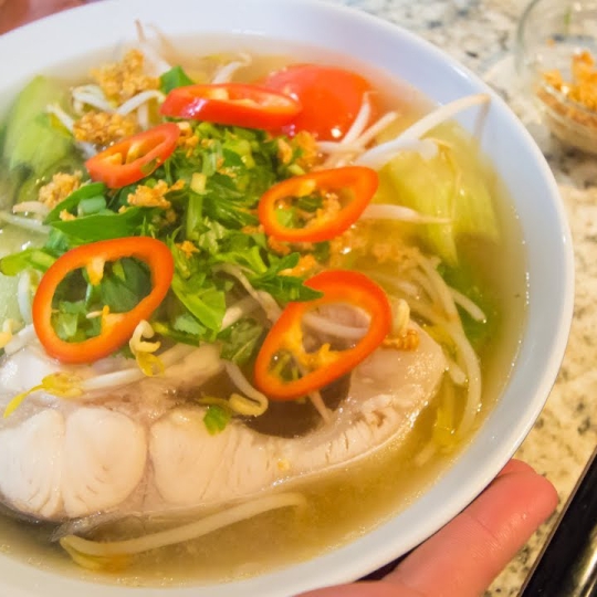 Canh chua cá Bông lau