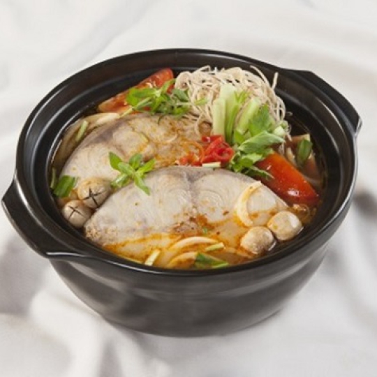 Canh cá bóp nấu chua 