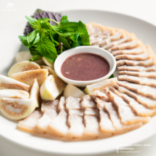 Thịt luộc + Cà pháo